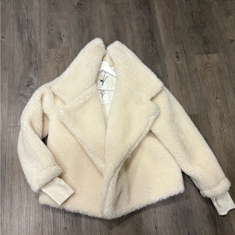Sundays Elena Sherpa Jacket in Ivory